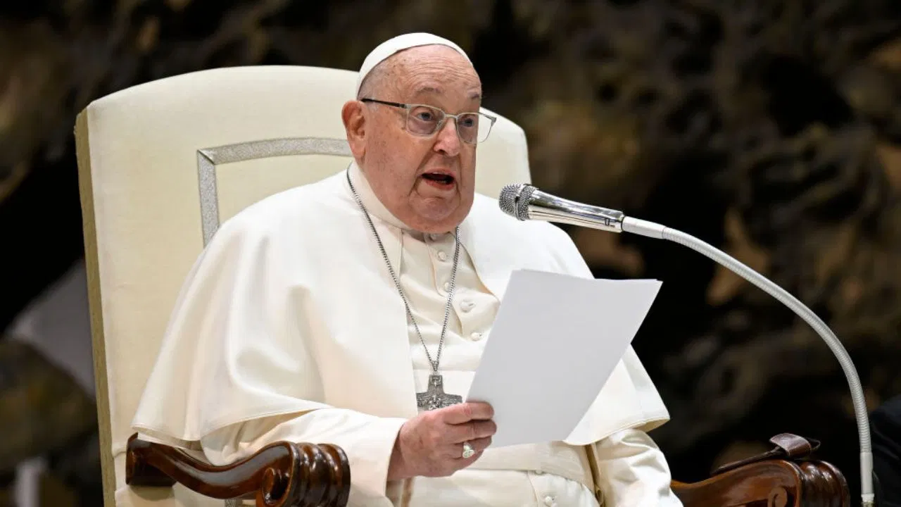 How rich was Pope Francis